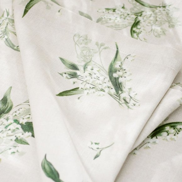 Pottery Barn Monique Lhuillier Lily of the Valley Cotton Napkins Set of 4 - Picture 2 of 11